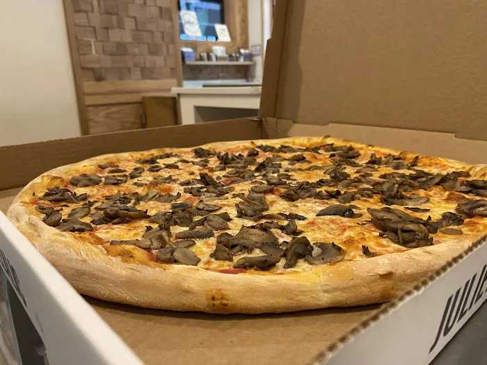 Juliet's Pizza Picture 4