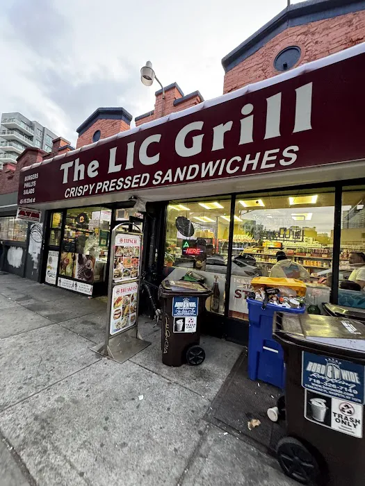 The LIC Grill Picture 6