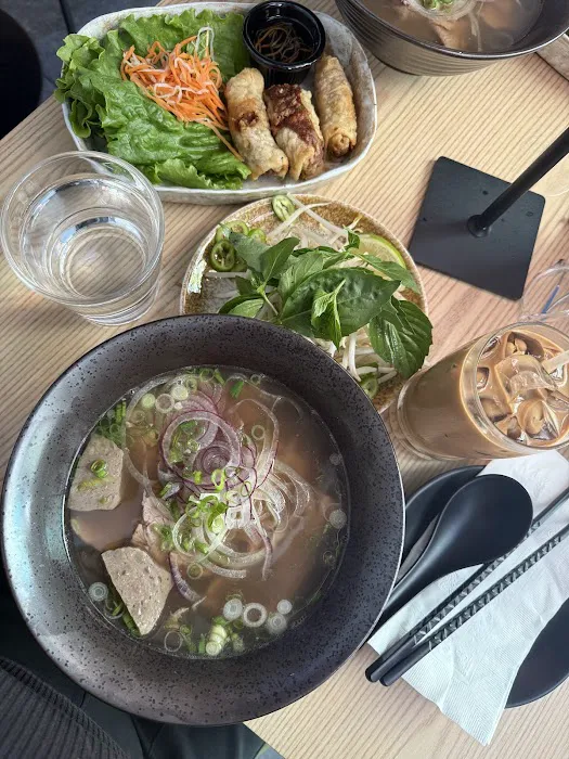 Chef Papa Vietnamese Kitchen LIC Picture 1