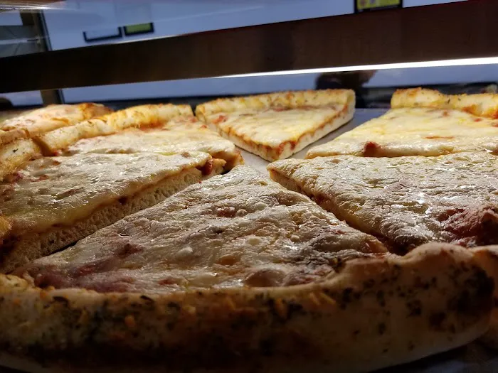Lucky Pizzeria & Cafe Inc Picture 5