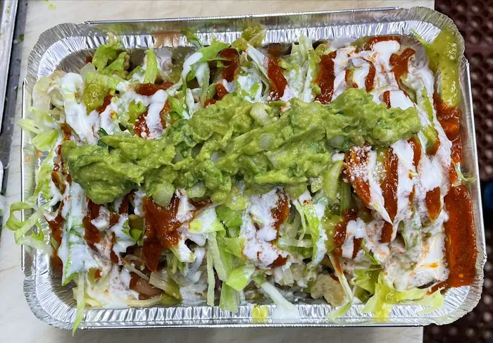 Chinelos Birria Tacos Picture 6