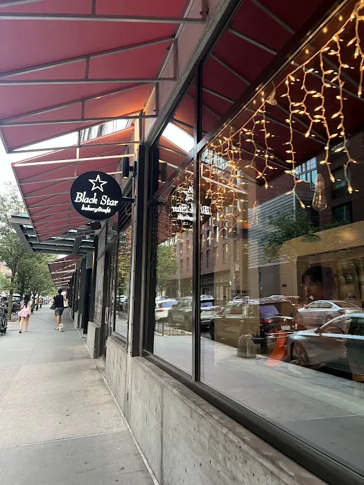 Black Star Bakery&Cafe Picture 4