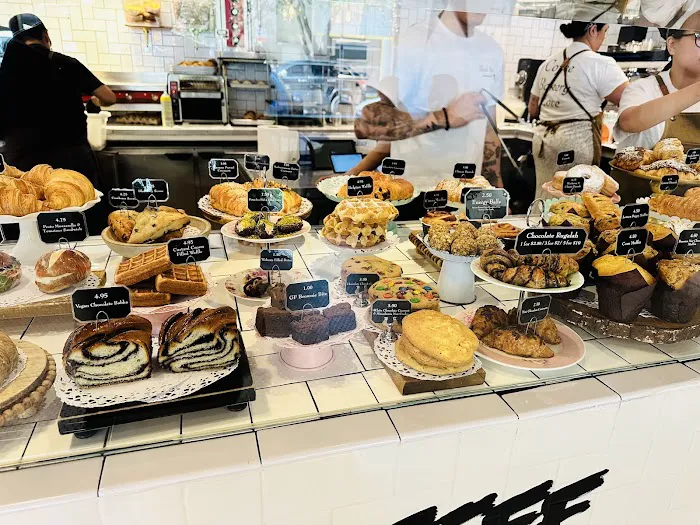 Black Star Bakery&Cafe Picture 7