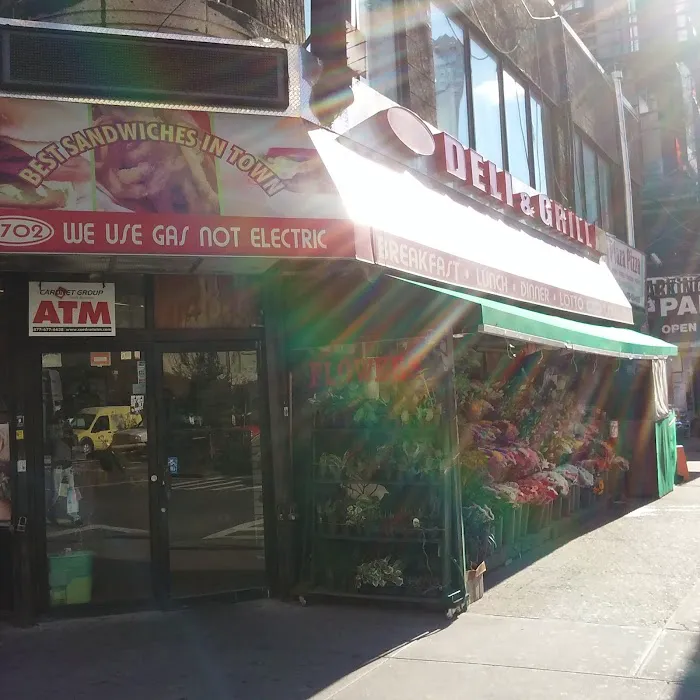 Plaza Express Deli Picture 7