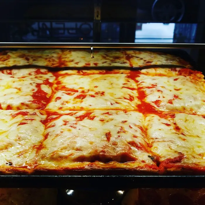 GoodFellas Pizzeria of L.I.C. Picture 2