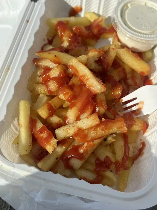 Alam Halal Food (Food Truck) Picture 2