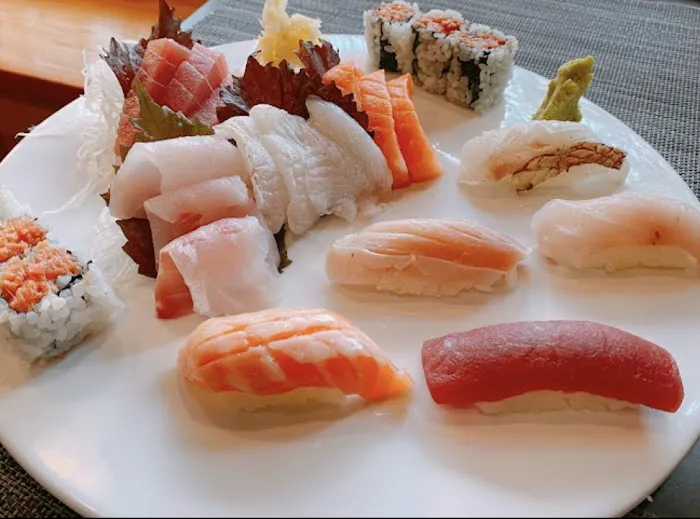 AJA sushi Picture 9