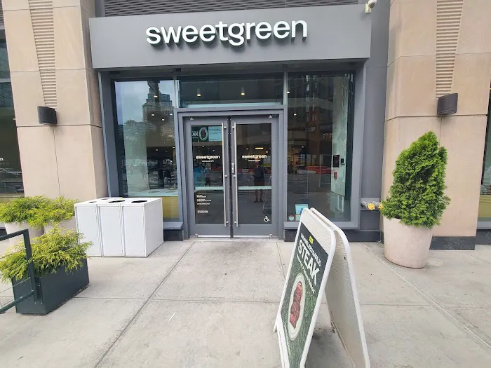 sweetgreen Picture 8