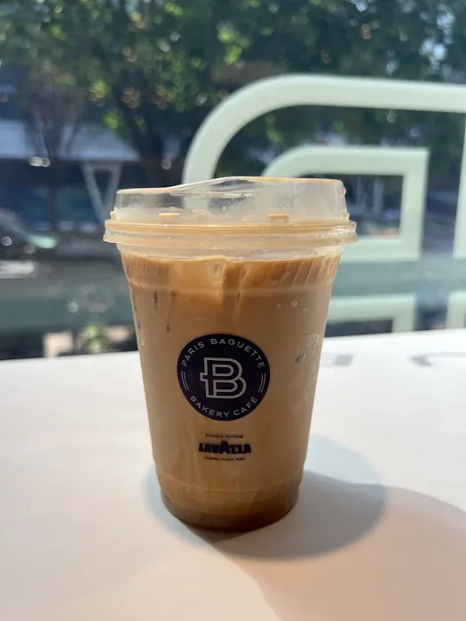 Paris Baguette Picture 1
