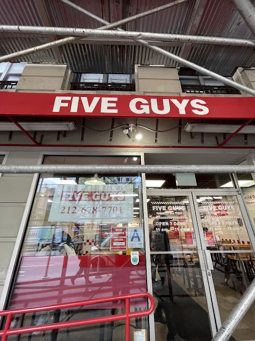 Five Guys Picture 9