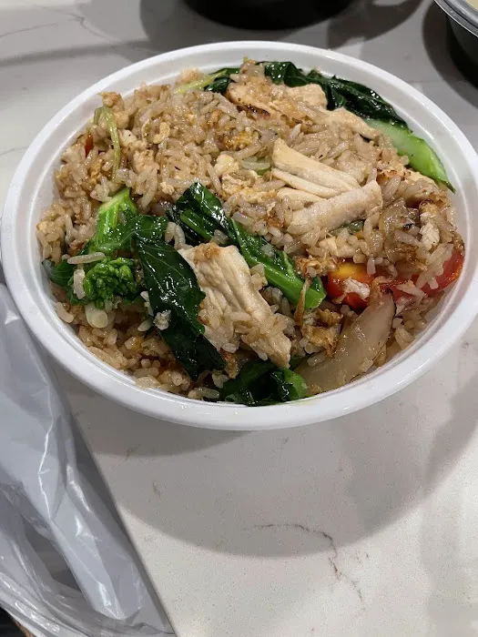 Living Thai Cuisine Picture 9