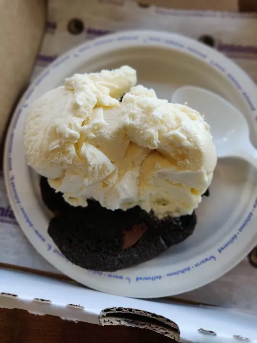 Insomnia Cookies Picture 8
