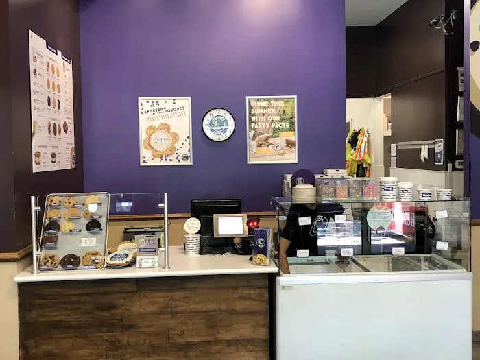Insomnia Cookies Picture 4