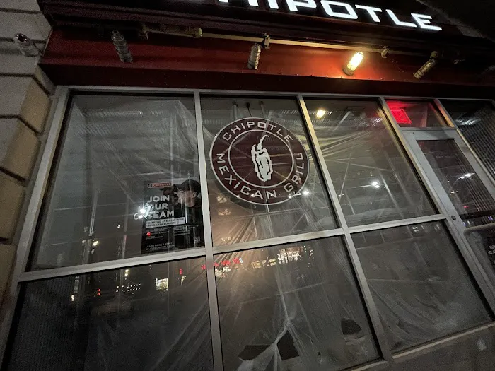 Chipotle Mexican Grill Picture 1