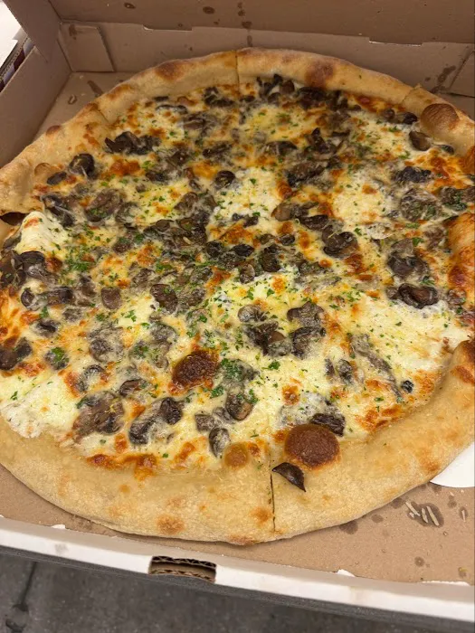 Upside Pizza Picture 5