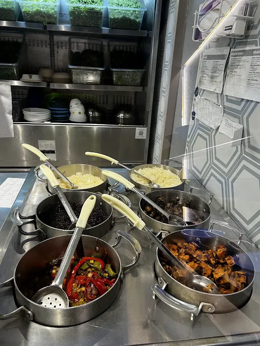 Just Salad Picture 10