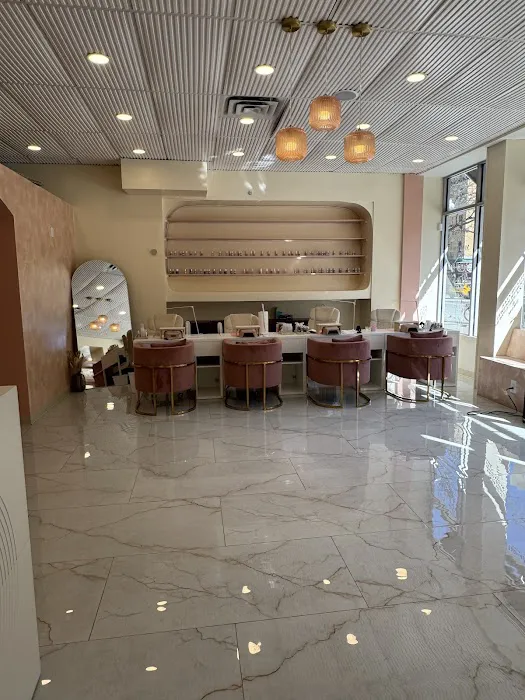 Vanity House NYC Picture 10