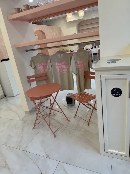 Vanity House NYC Picture 6
