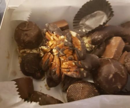 Mondel Chocolates
