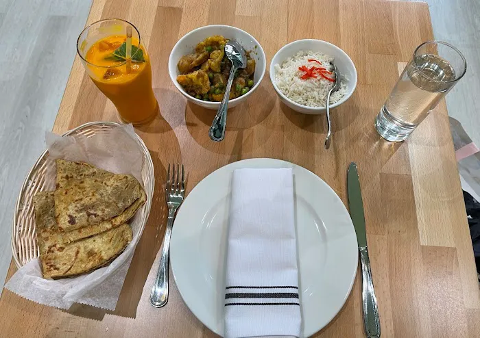 Mustard Indian Eatery Picture 4