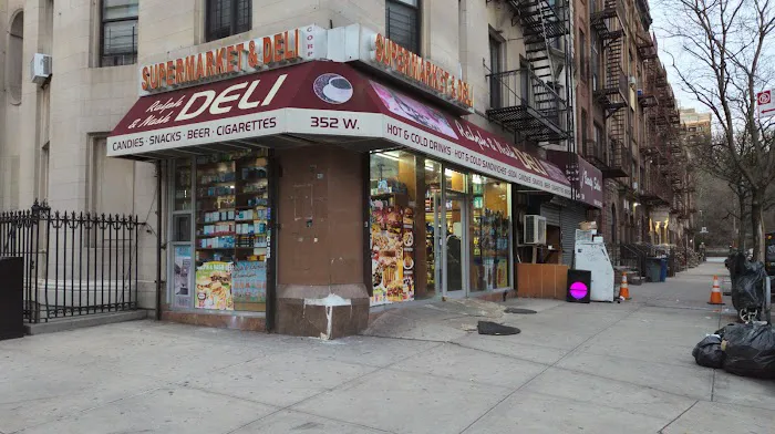 Ralph & Nash Deli Market Picture 1