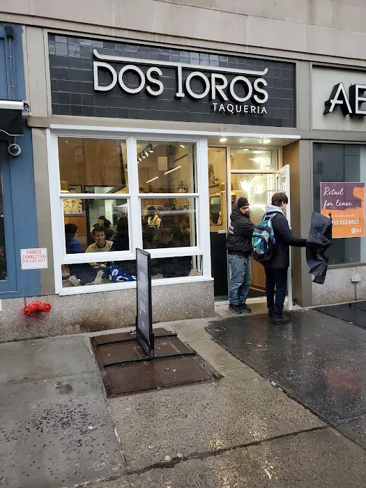 Dos Toros Picture 1