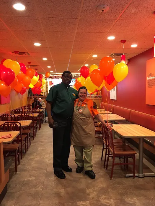 Popeyes Louisiana Kitchen Picture 2