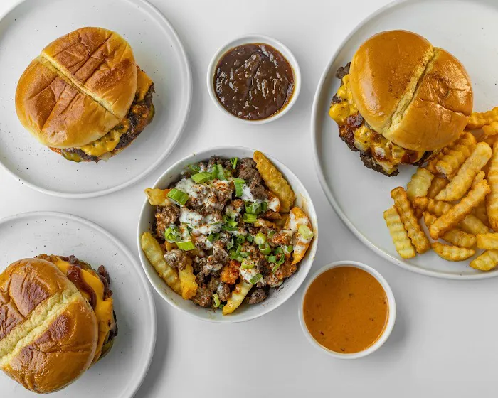 SUPER BURGER Picture 2
