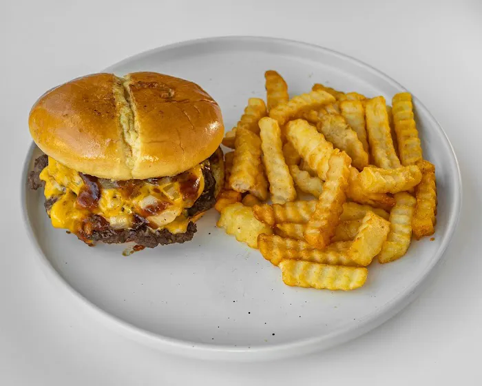 SUPER BURGER Picture 1
