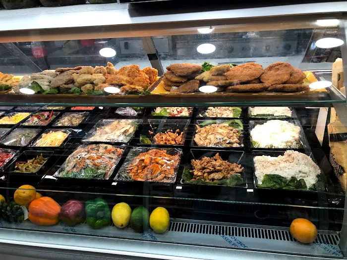 Stop 1 Deli & Grocery Picture 3