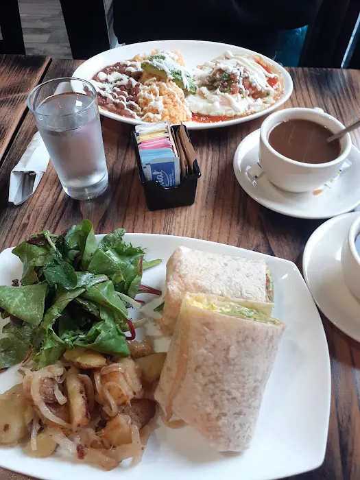Aroma Coffee Shop Picture 5