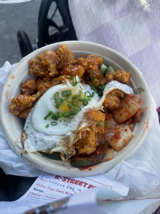 K-street food Picture 1