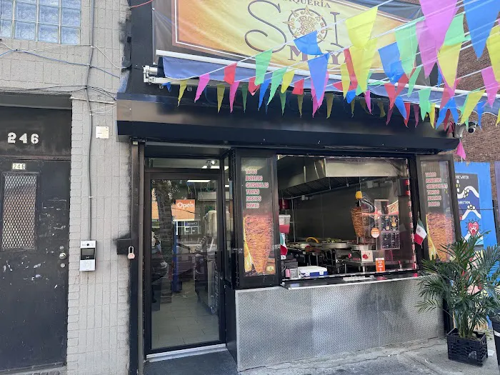 TAQUERIA SOL MAYA Picture 3
