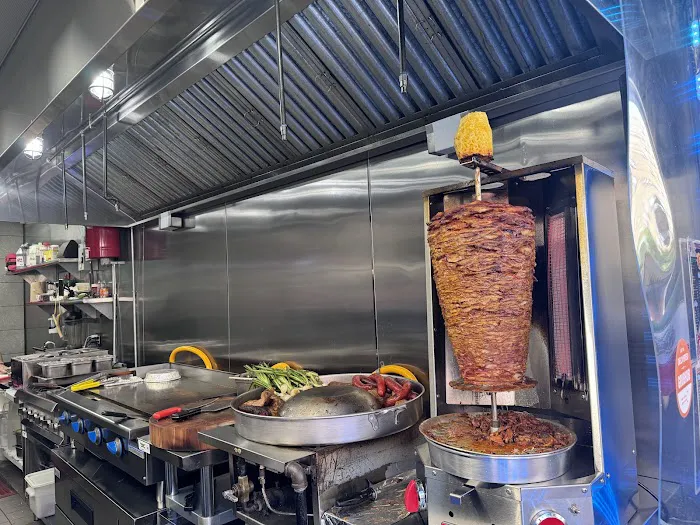 TAQUERIA SOL MAYA Picture 6