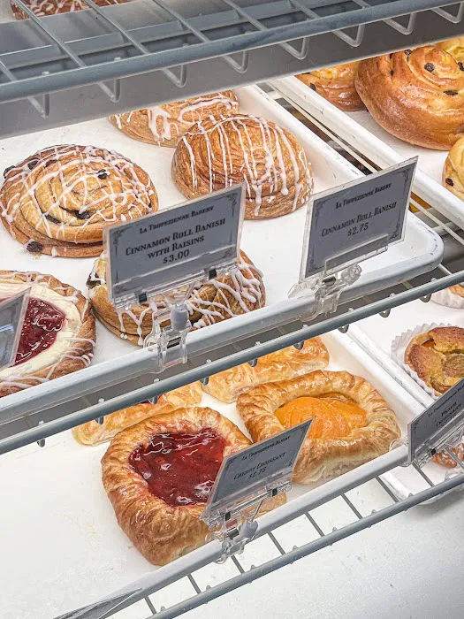 La Tropezienne Bakery Picture 8
