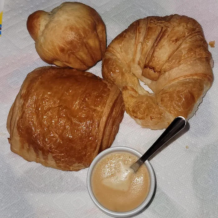 La Tropezienne Bakery Picture 7