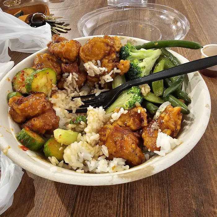 K-Street Food/Sushi King Picture 6