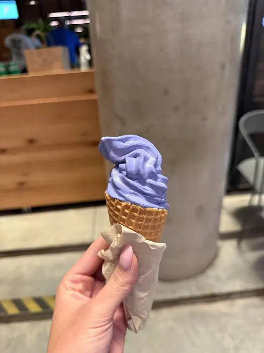 Soft Swerve Ice Cream Picture 3