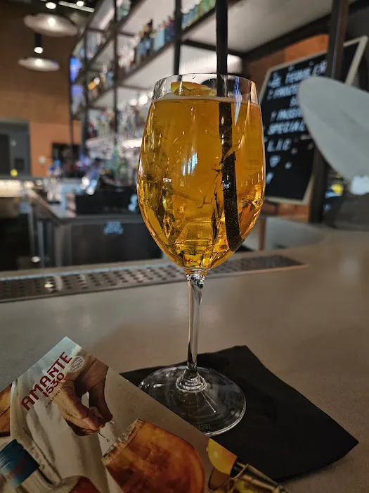 JACX&CO Food Hall Picture 1