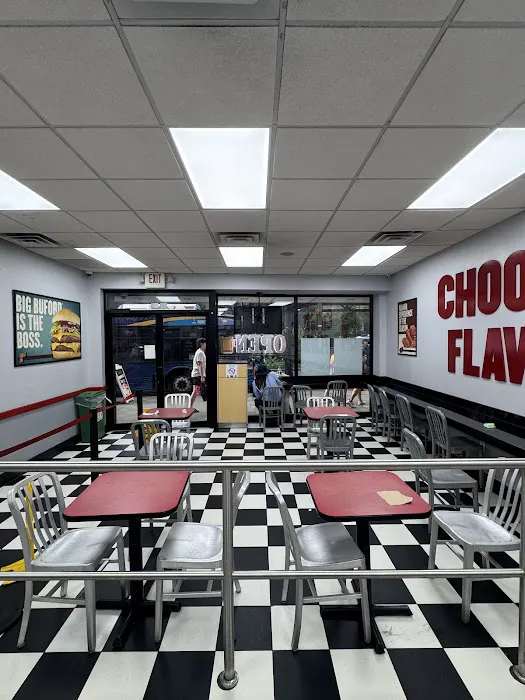 Checkers Picture 7