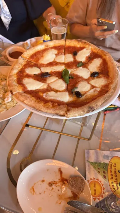 Serafina Long Island City Picture 1