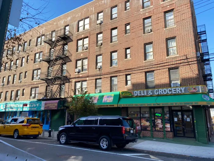 Crescent Street Deli & Grocery Picture 9