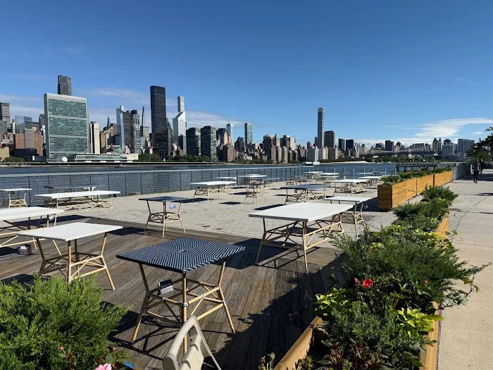 FRANK OTTOMANELLI’s Long Island City Picture 7