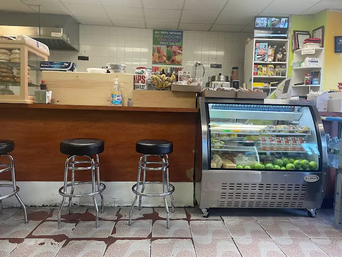 Sunshine Coffee (fresh juices & smoothies) Picture 4
