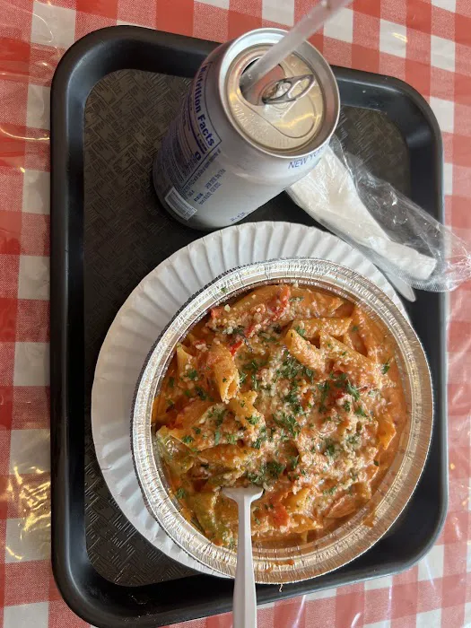 Neels Pizza & Pasta Picture 5
