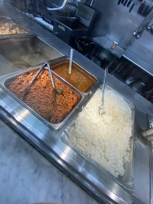 L.I.C. Deli & Grocery Picture 1