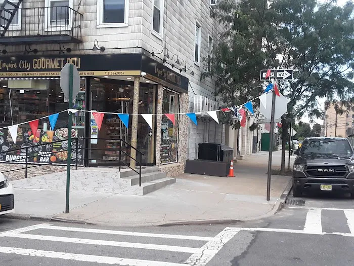 L.I.C. Deli & Grocery Picture 10