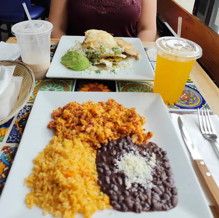 Cafe Xochimilco Picture 3