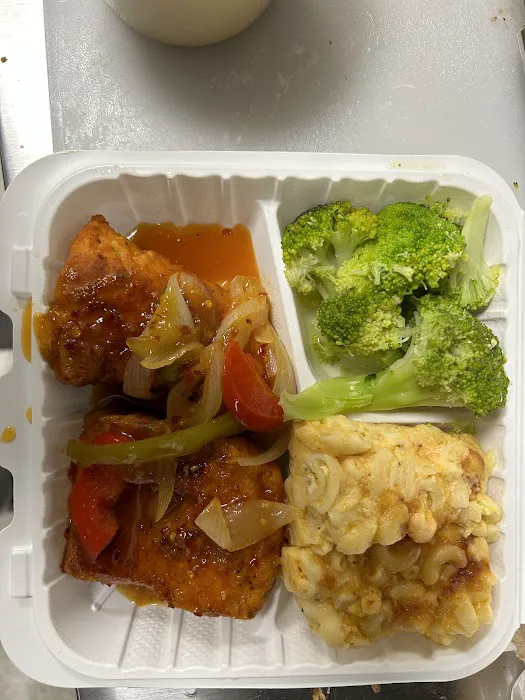 Ackee by the saltfish Picture 6
