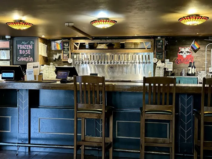 Arts and Crafts Beer Parlor Picture 10